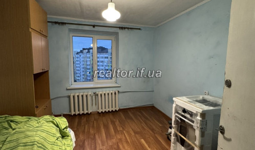 Продаж двокімнатної квартири по вулиці Пасічна
