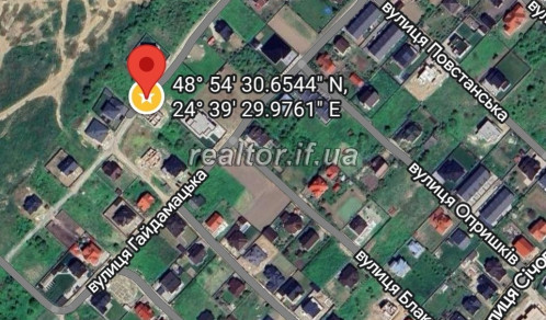 Приватний будинок в Крихівцях з 10 сот землі 