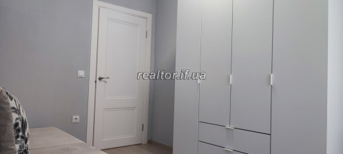 Трикімнатна квартира ЖК Калинова Слобода вулиця Двірська