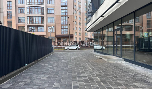 Продаж видової квартири в центрі Івано-Франківська 