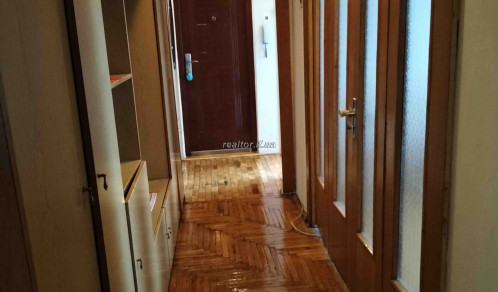 Двокімнатна квартира з індивідуальним опаленнням вулиця Хоткевича