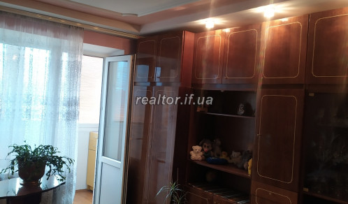 Продаж квартири в спальному районі Івано-Франківська придатної для проживання
