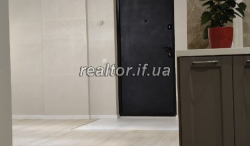 Продаж однокімнатної квартири з ремонтом в ЖК U One