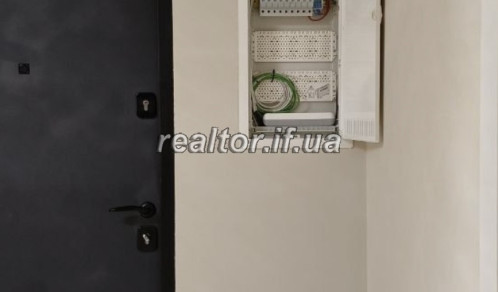 Продаж однокімнатної квартири з ремонтом в ЖК U One