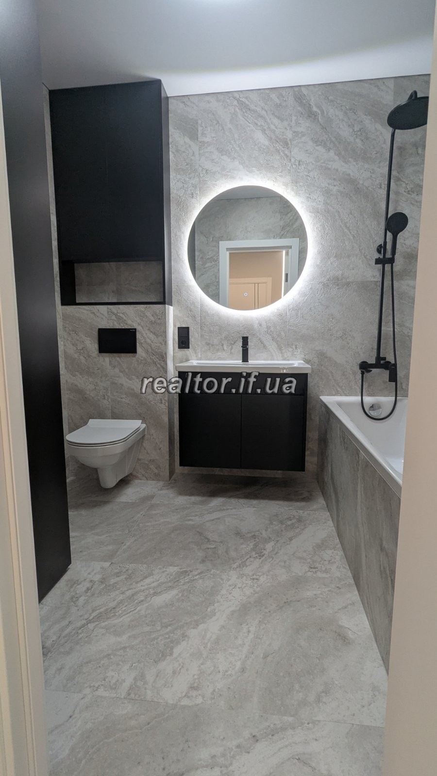 однокімнатної квартири з ремонтом в ЖК U One