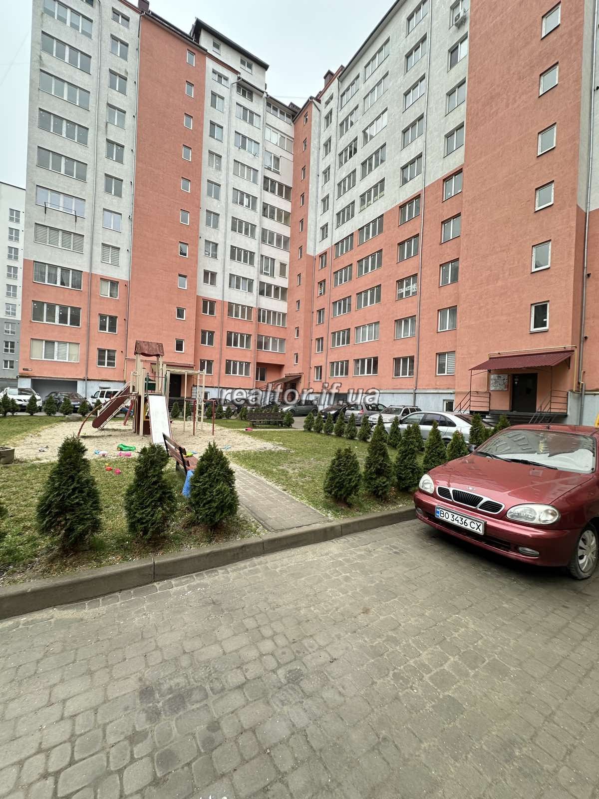 квартири готової до ремонту  в мікрорайоні Пасічна
