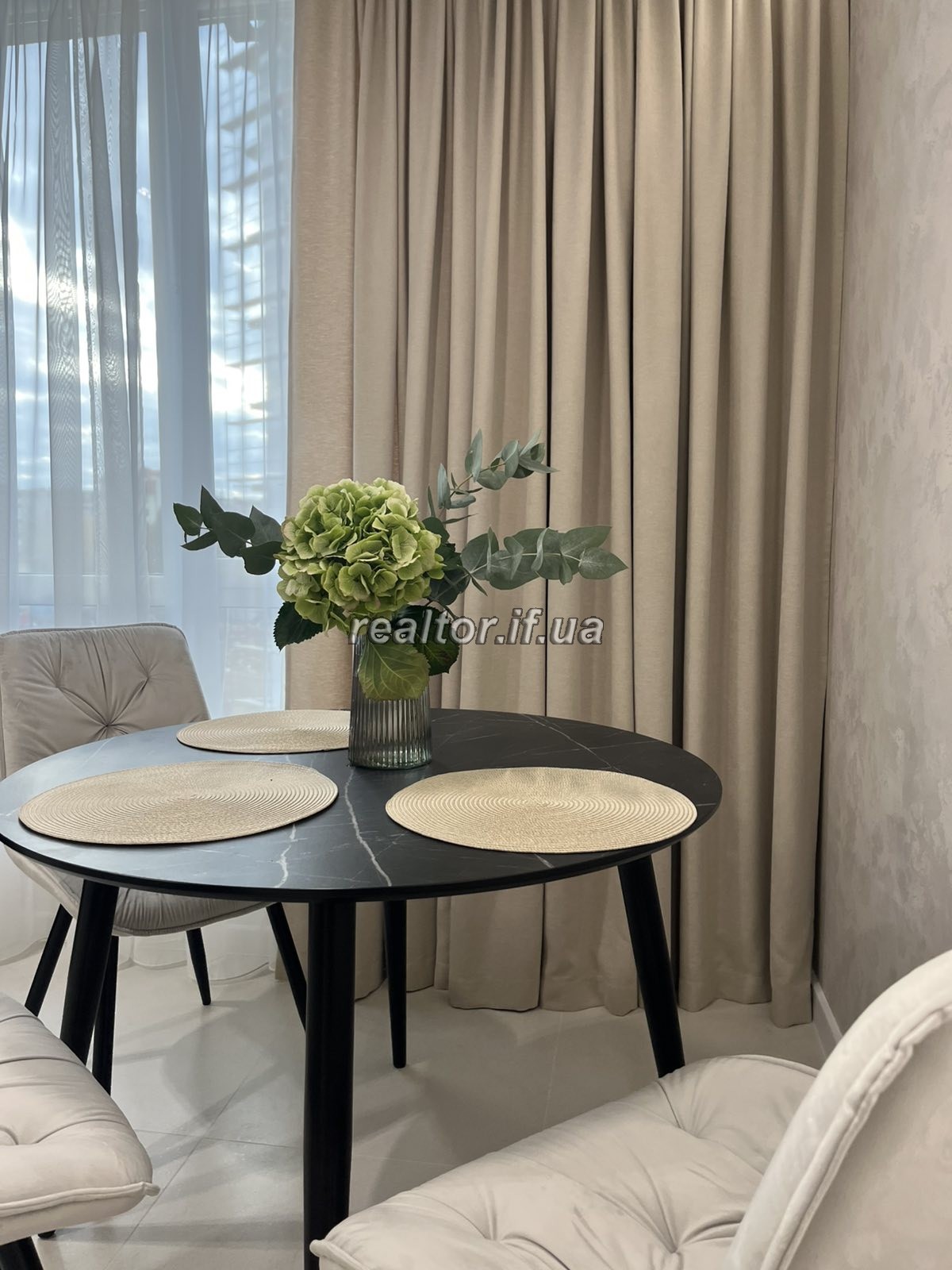 Neue moderne Wohnung in der Wohnanlage Family Plaza