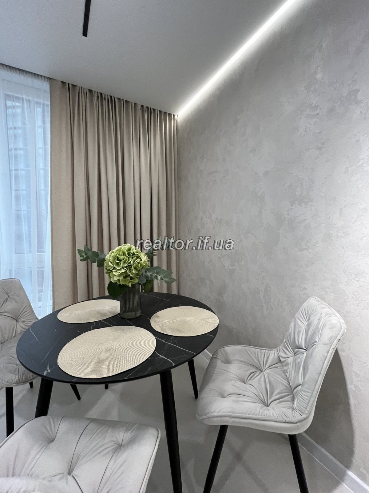 Neue moderne Wohnung in der Wohnanlage Family Plaza
