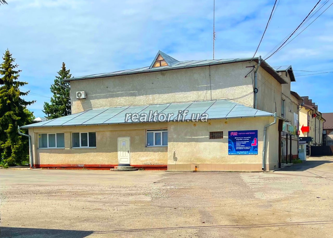 Комерційне приміщення 753 м² + земельна ділянка 17 соток, м. Тисмениця